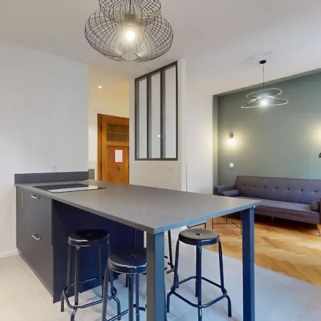 Beautiful Modern Apartment With Balcony In Genève Buitenkant foto