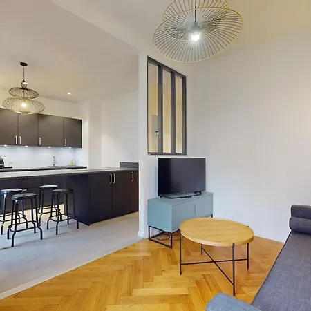 Beautiful Modern Apartment With Balcony In Genève Buitenkant foto